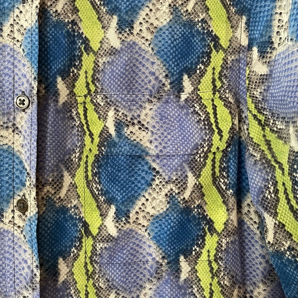 Equipment Femme silk snake print shirt dress, size medium - Picture 6 of 10